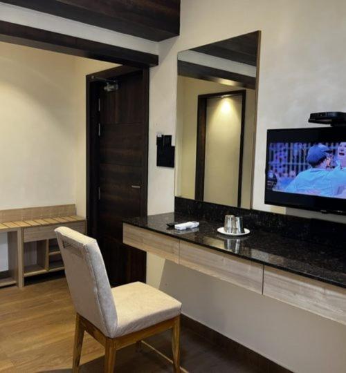 Ant Biz Rooms Near Chennai Trade Centre Exterior foto